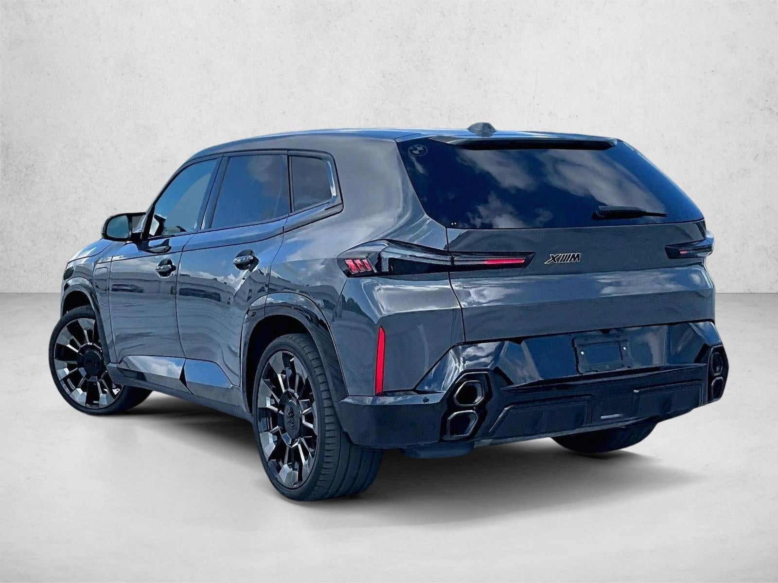 2023 BMW XM Base
