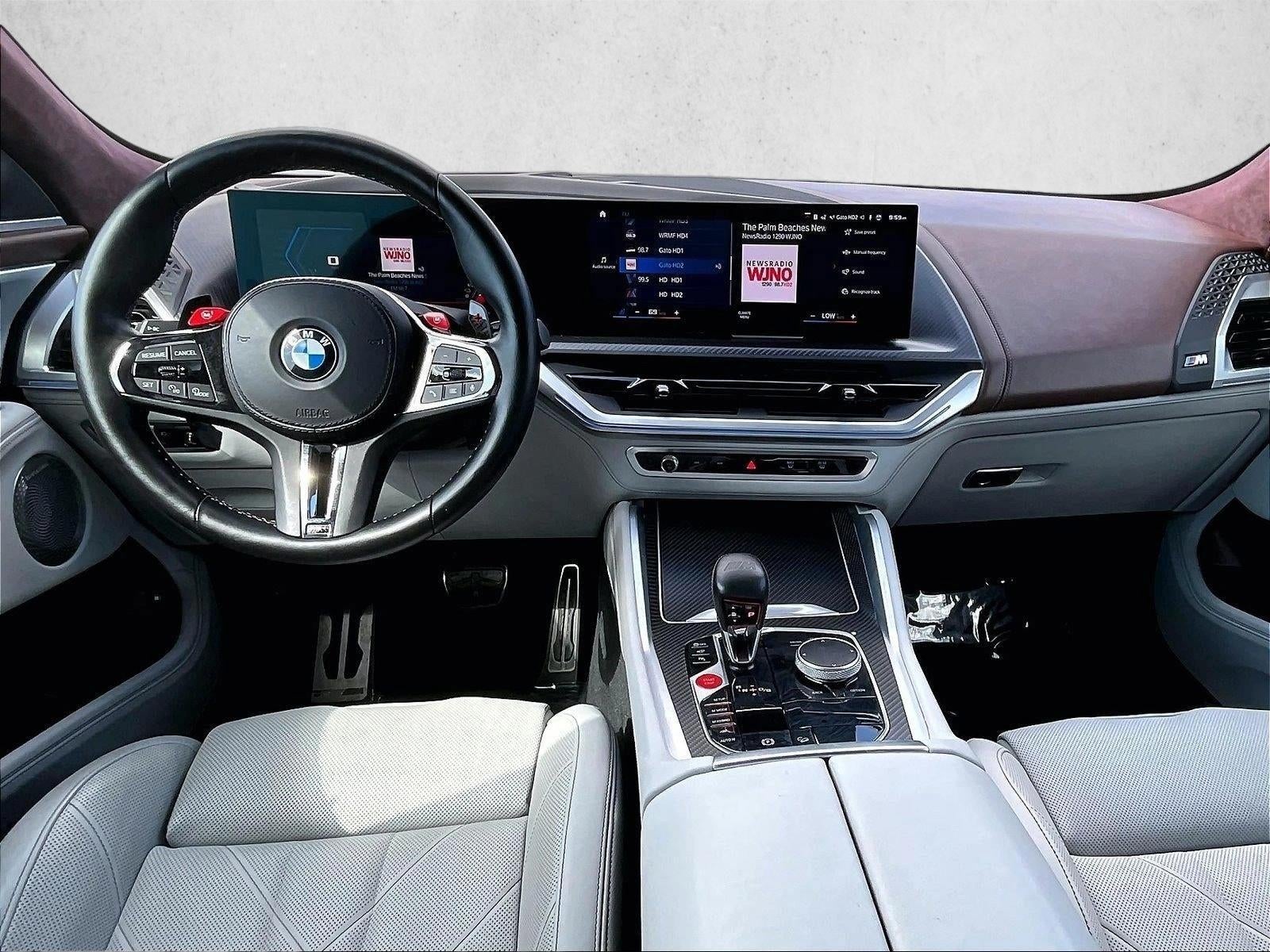 2023 BMW XM Base