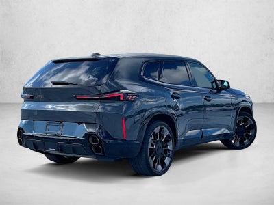 2023 BMW XM Base