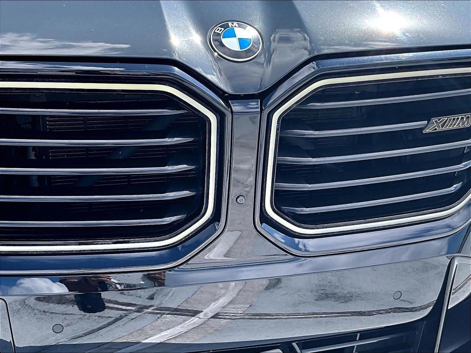2023 BMW XM Base