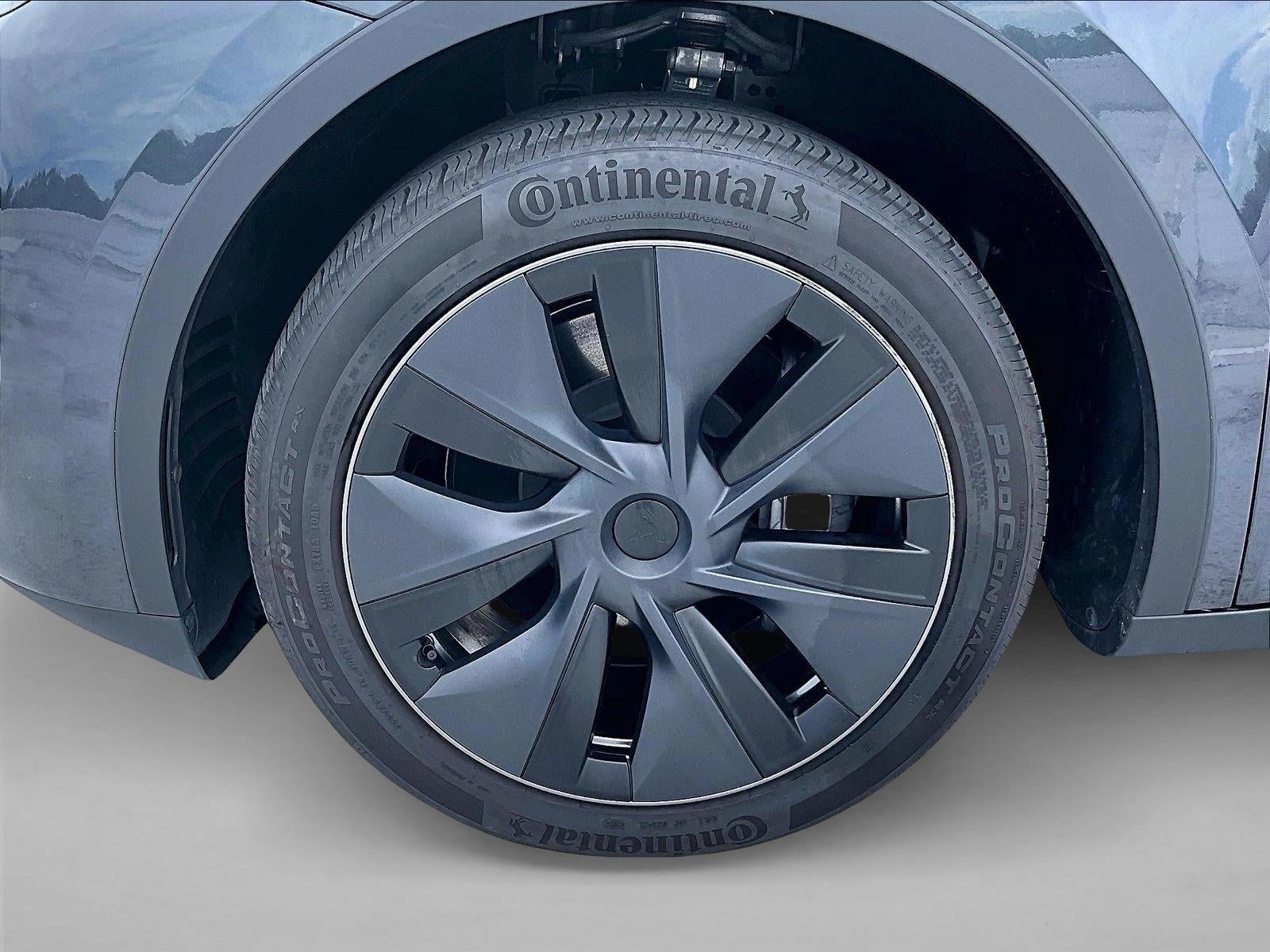 2025 Tesla Model Y Long Range
