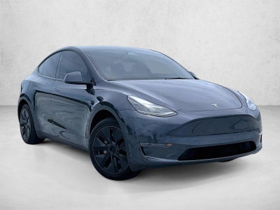 2025 Tesla Model Y Long Range