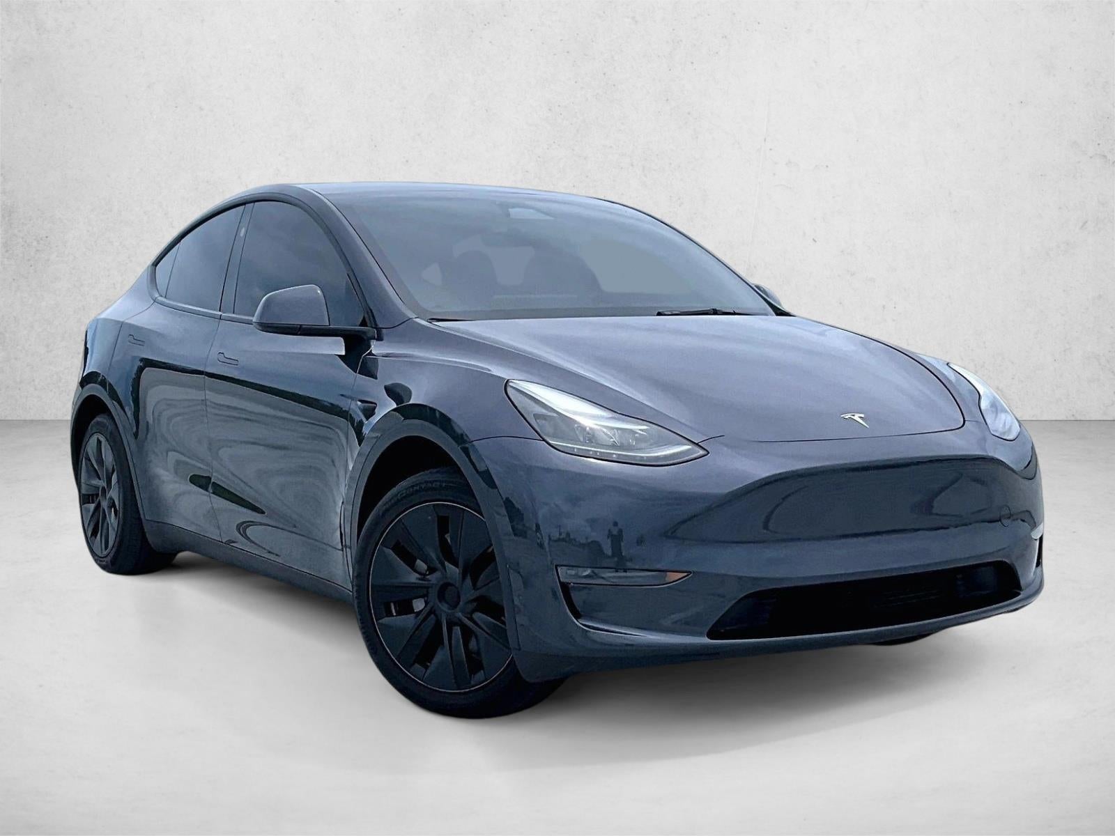 2025 Tesla Model Y Long Range