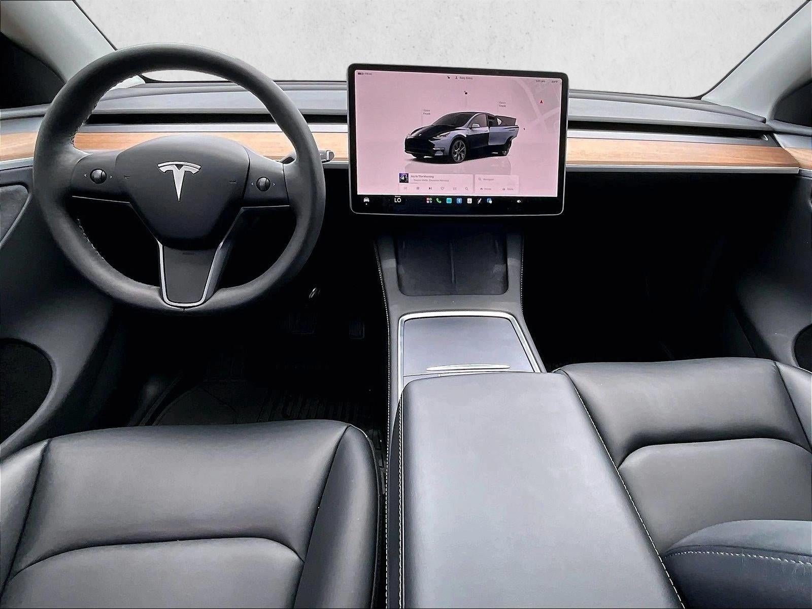 2025 Tesla Model Y Long Range