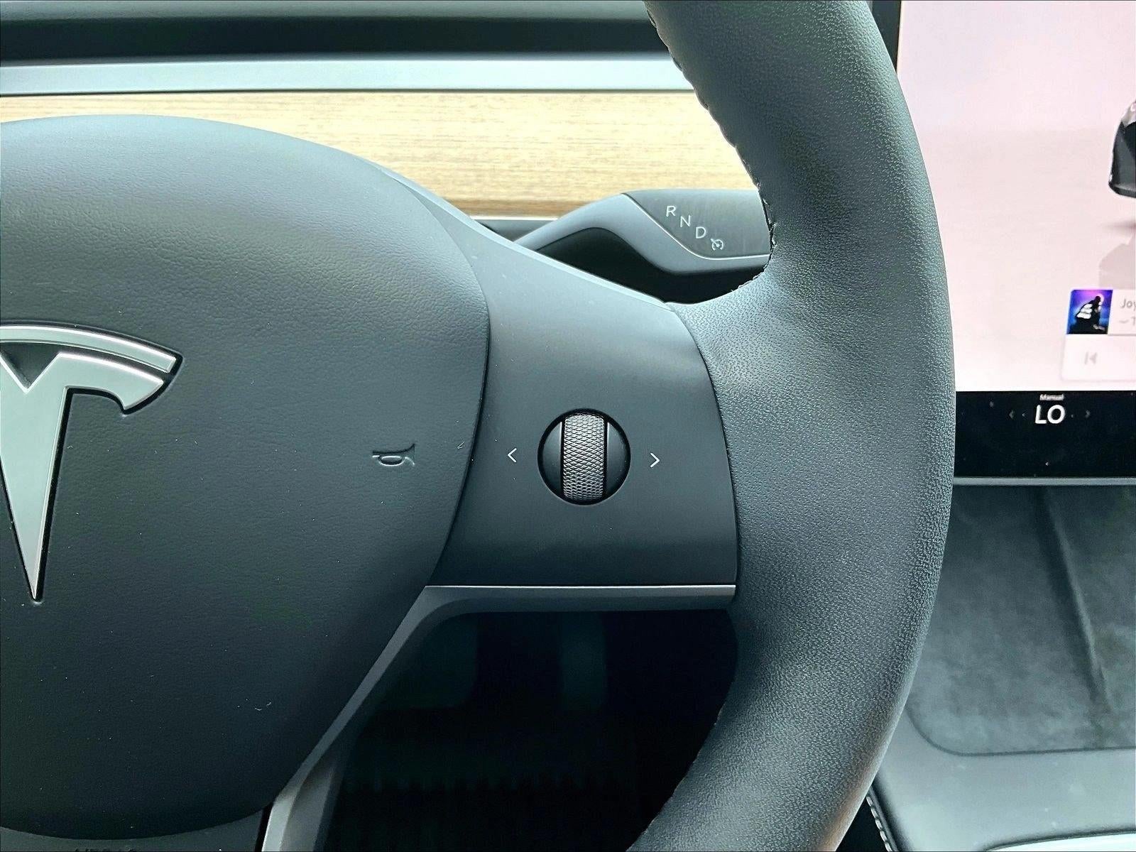 2025 Tesla Model Y Long Range