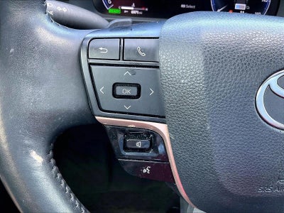 2023 Toyota Crown Platinum