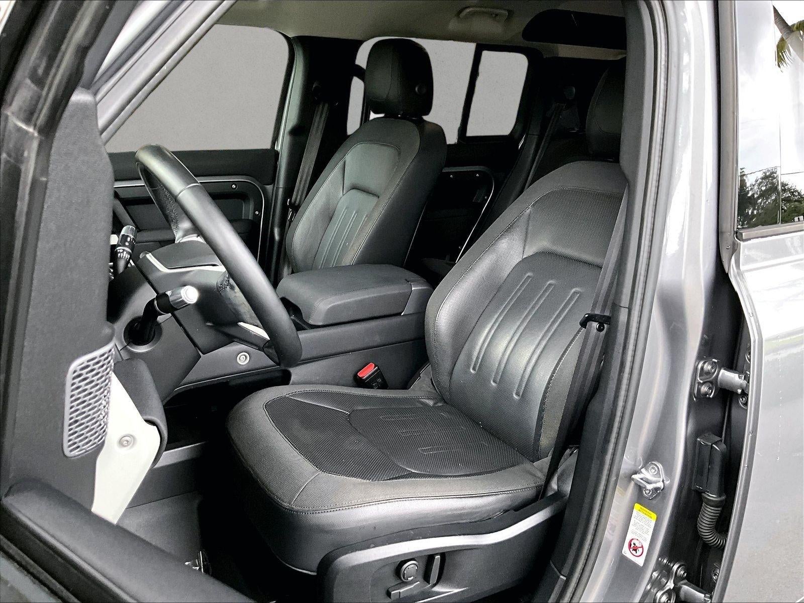 2020 Land Rover Defender SE