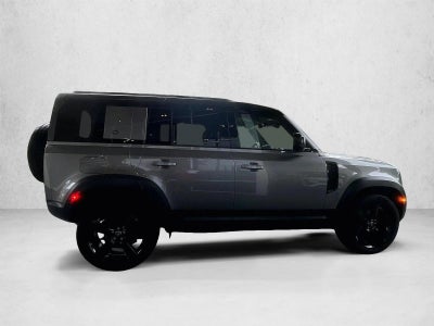 2020 Land Rover Defender SE