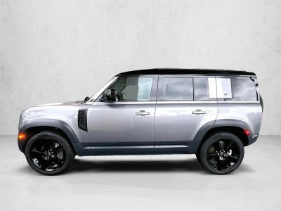 2020 Land Rover Defender SE