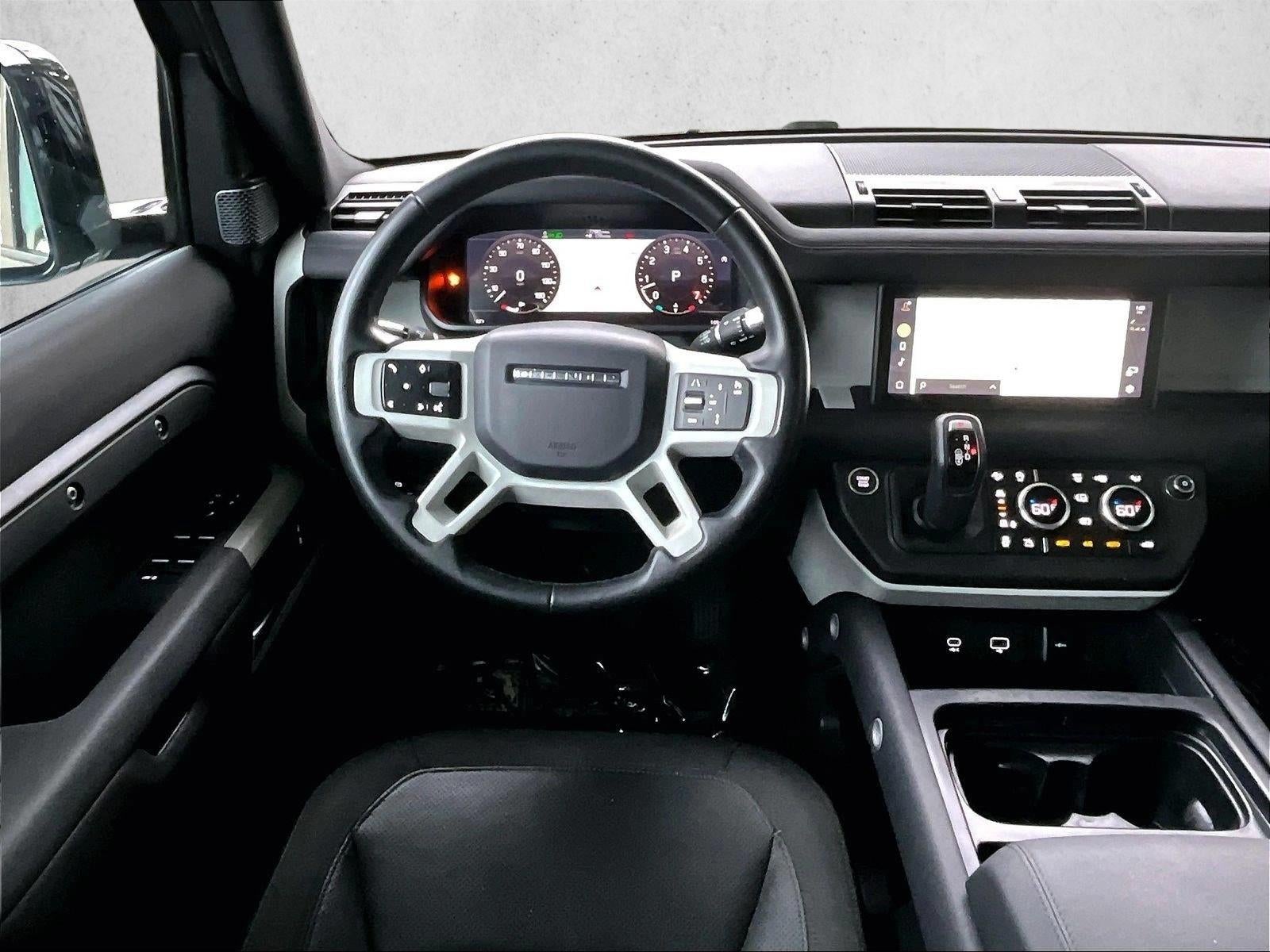 2020 Land Rover Defender SE