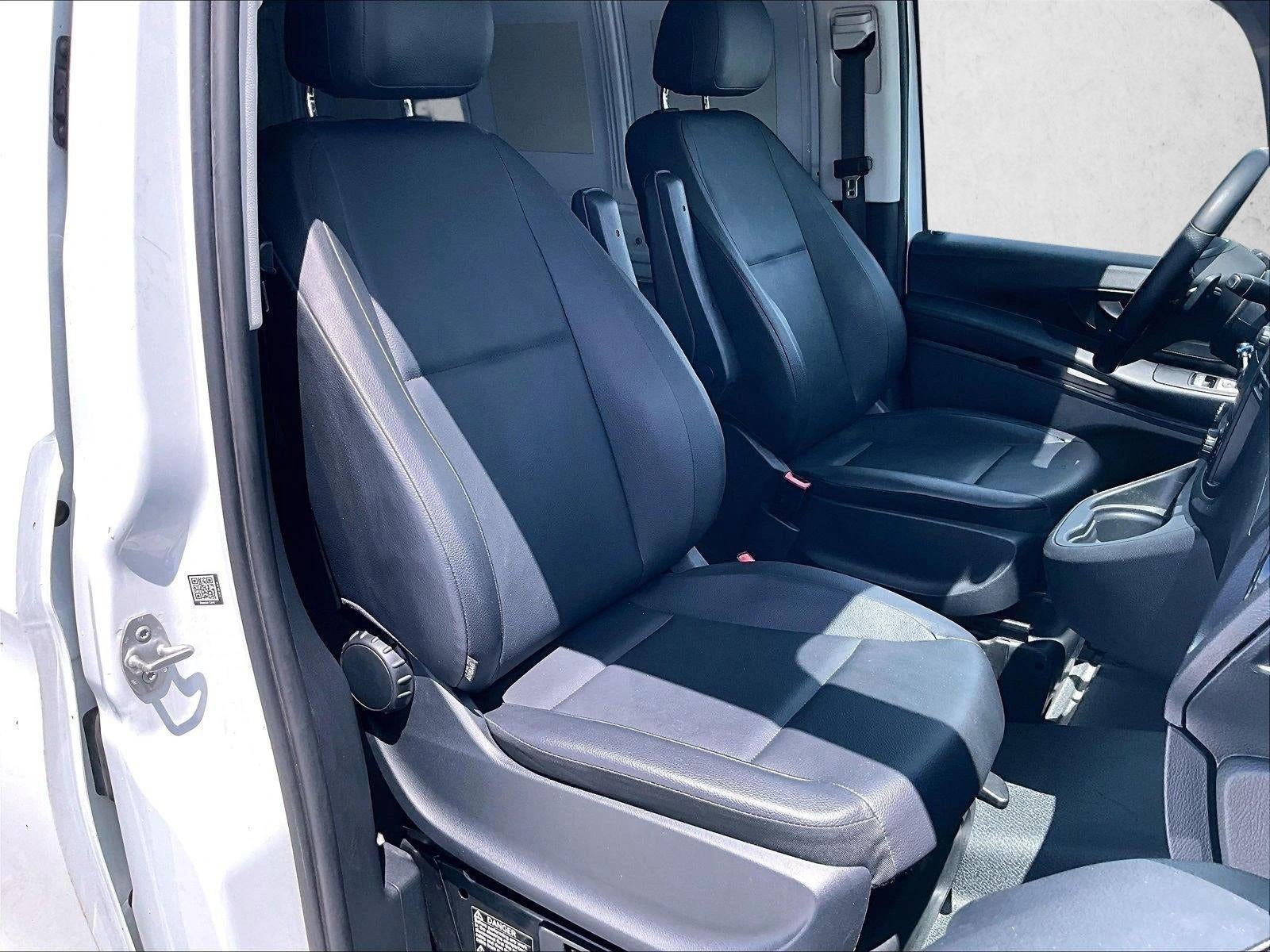 2022 Mercedes-Benz Metris Cargo Van Base