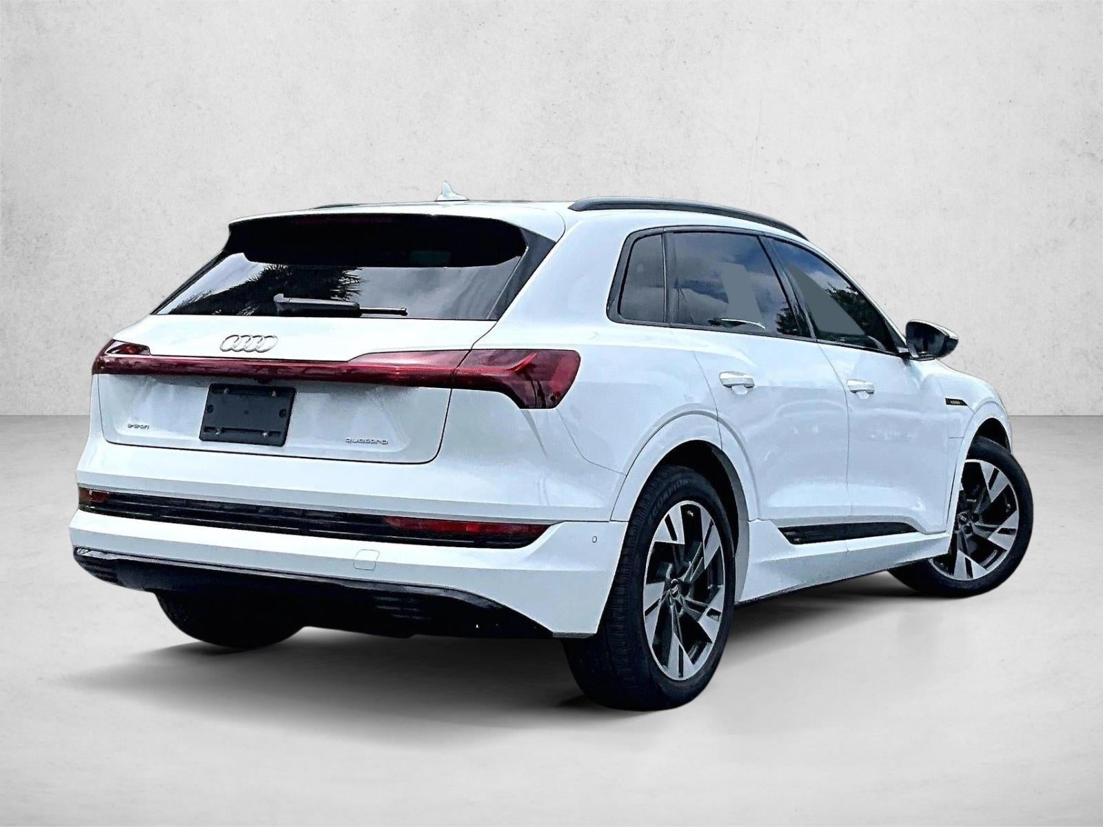 2022 Audi e-tron Premium