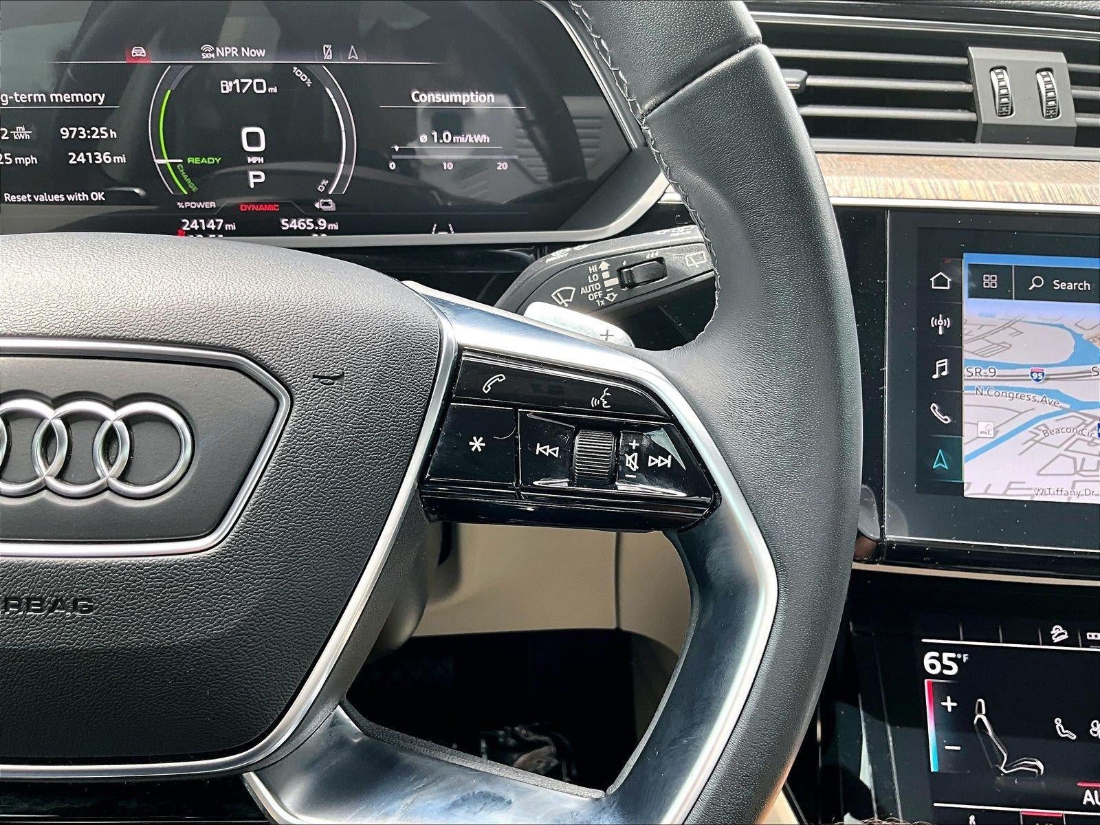 2022 Audi e-tron Premium