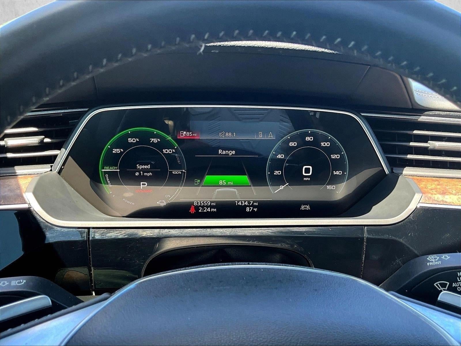 2019 Audi e-tron Premium Plus