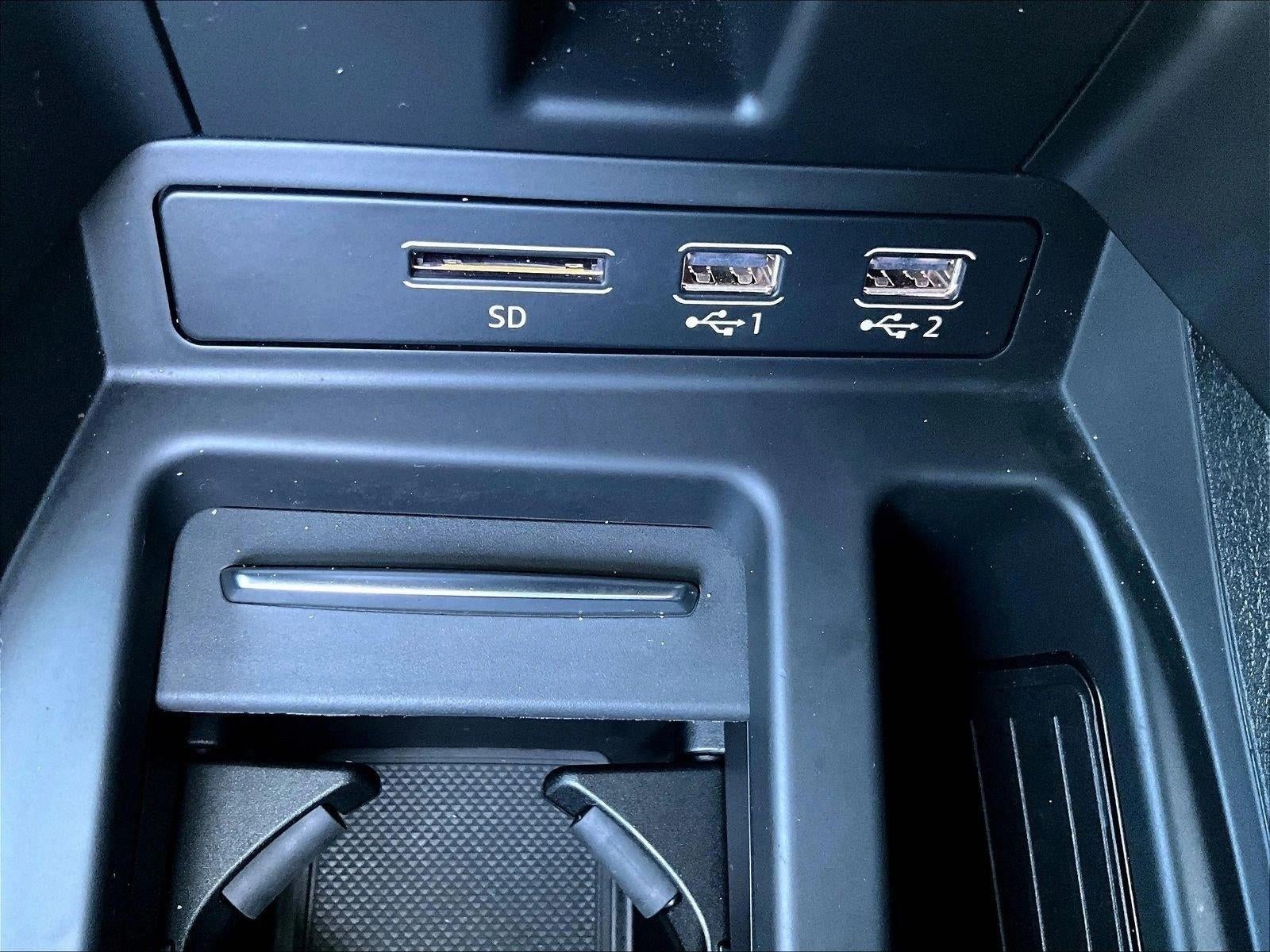 2019 Audi e-tron Premium Plus