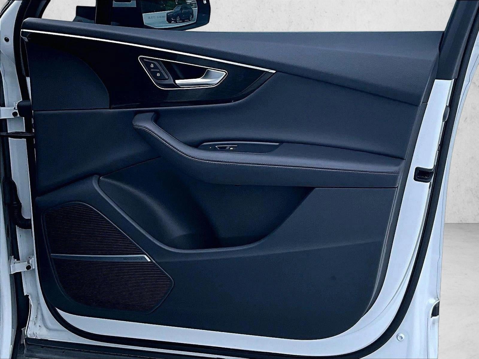 2023 Audi Q7 Premium Plus