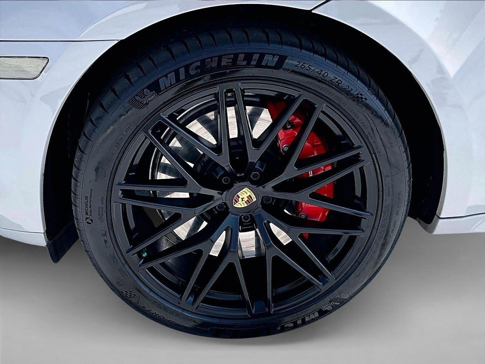 2022 Porsche Macan GTS