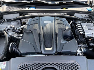 2022 Porsche Macan GTS