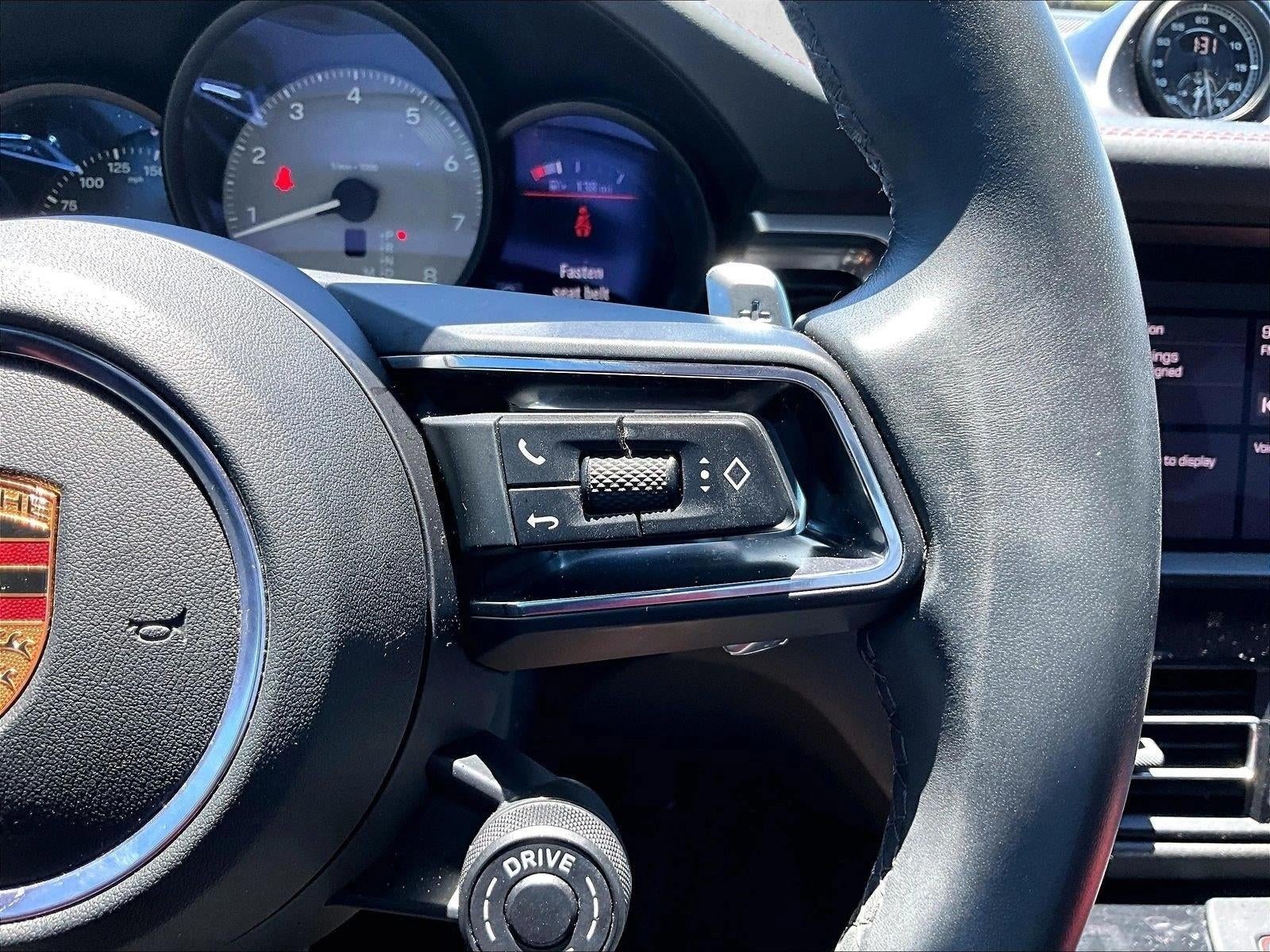 2022 Porsche Macan S