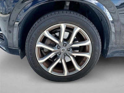 2019 Volvo XC90 Momentum