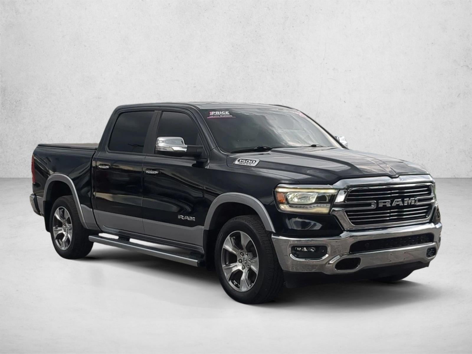 2020 RAM 1500 Laramie Crew Cab 4x2 5'7" Box