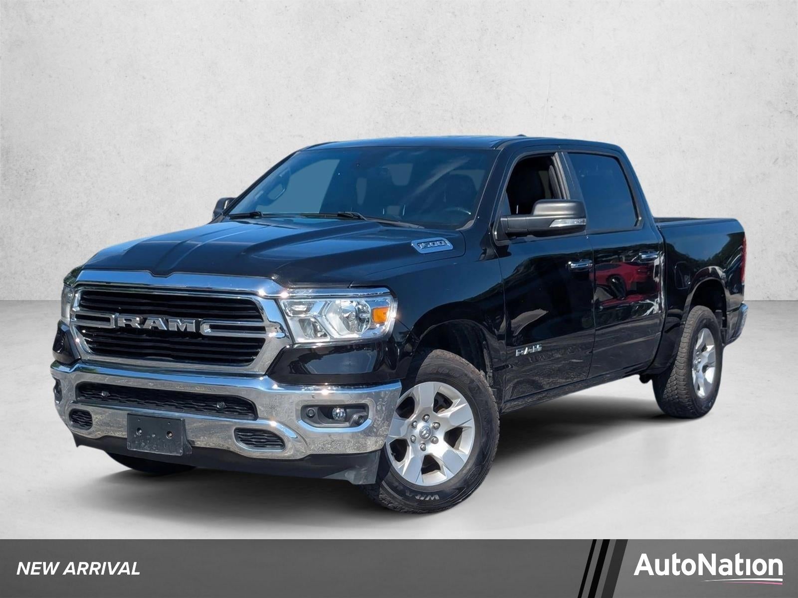 2019 RAM 1500 Big Horn/Lone Star Crew Cab 4x4 5'7" Box