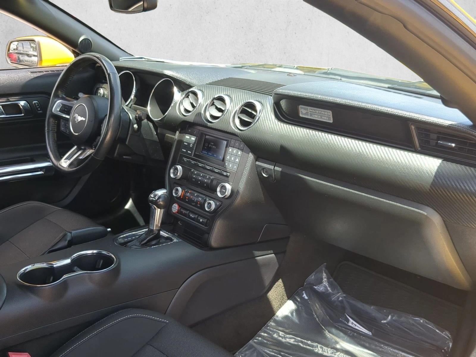 2016 Ford Mustang V6