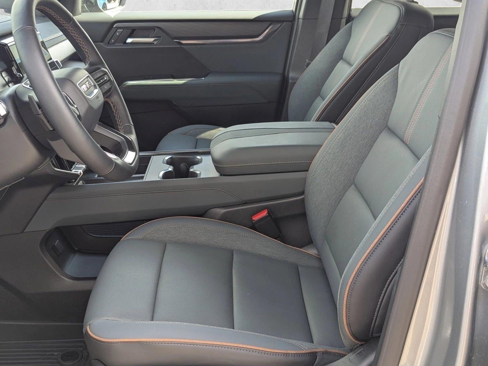 2025 GMC Acadia AT4