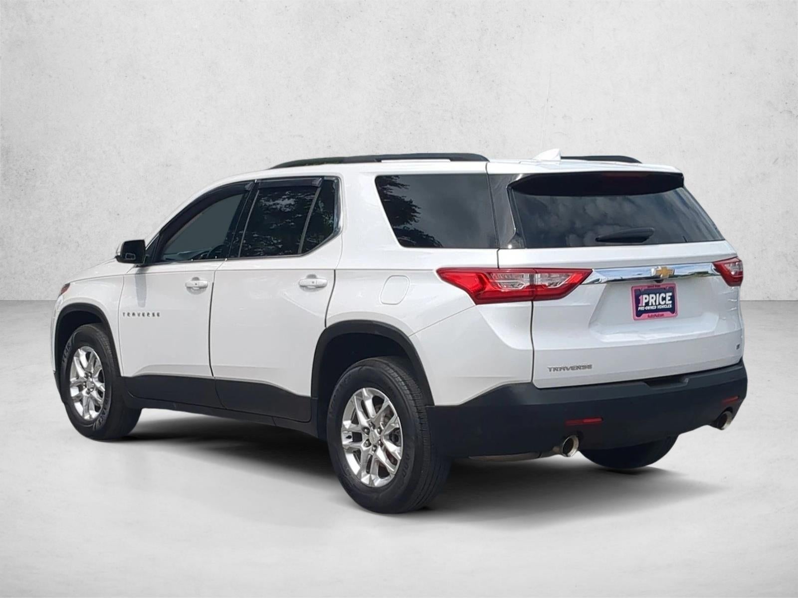 2021 Chevrolet Traverse LT Cloth