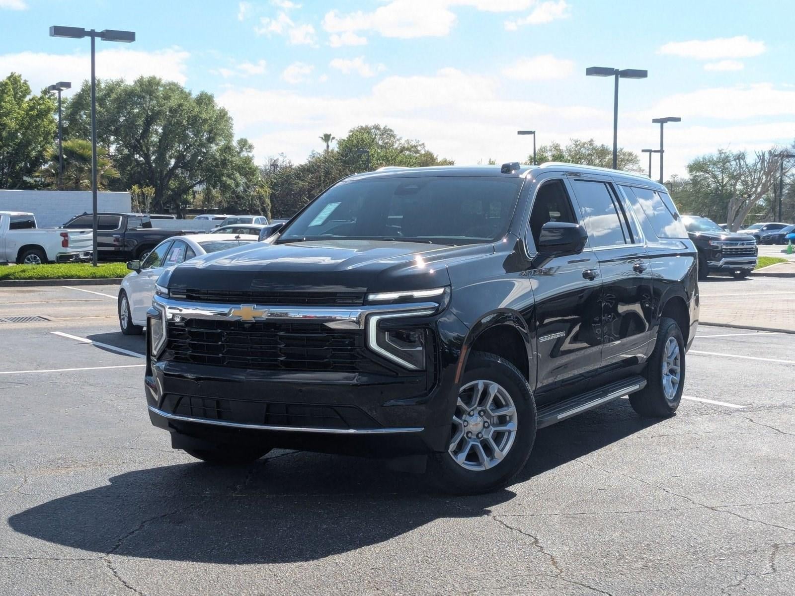 2026 Chevrolet Suburban LS