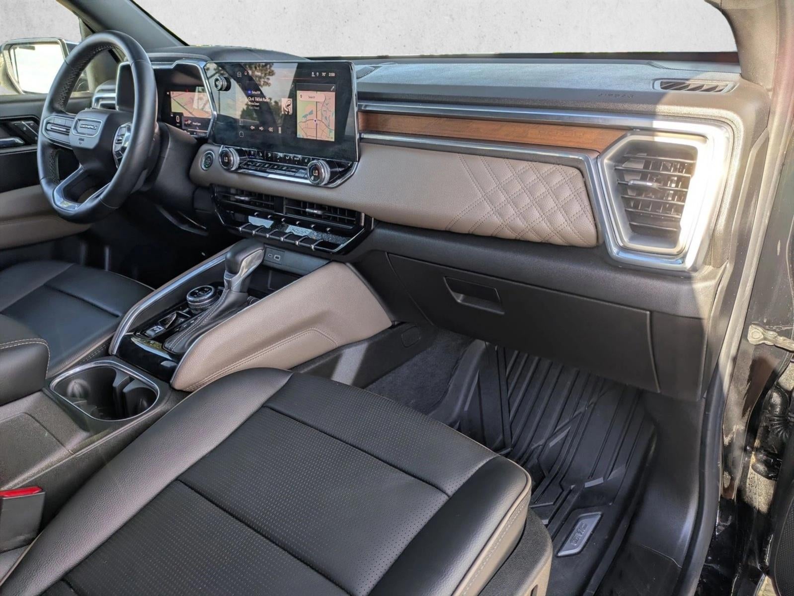 2023 GMC Canyon Denali