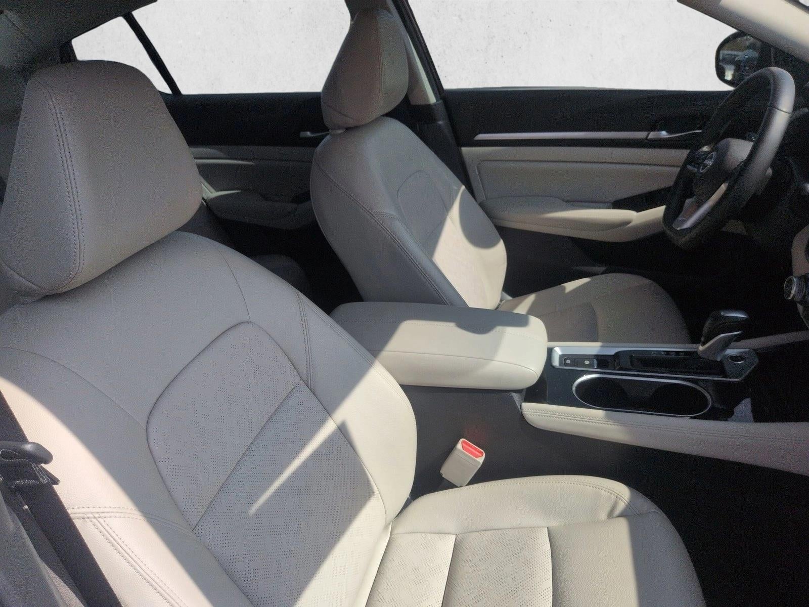 2025 Nissan Altima SL