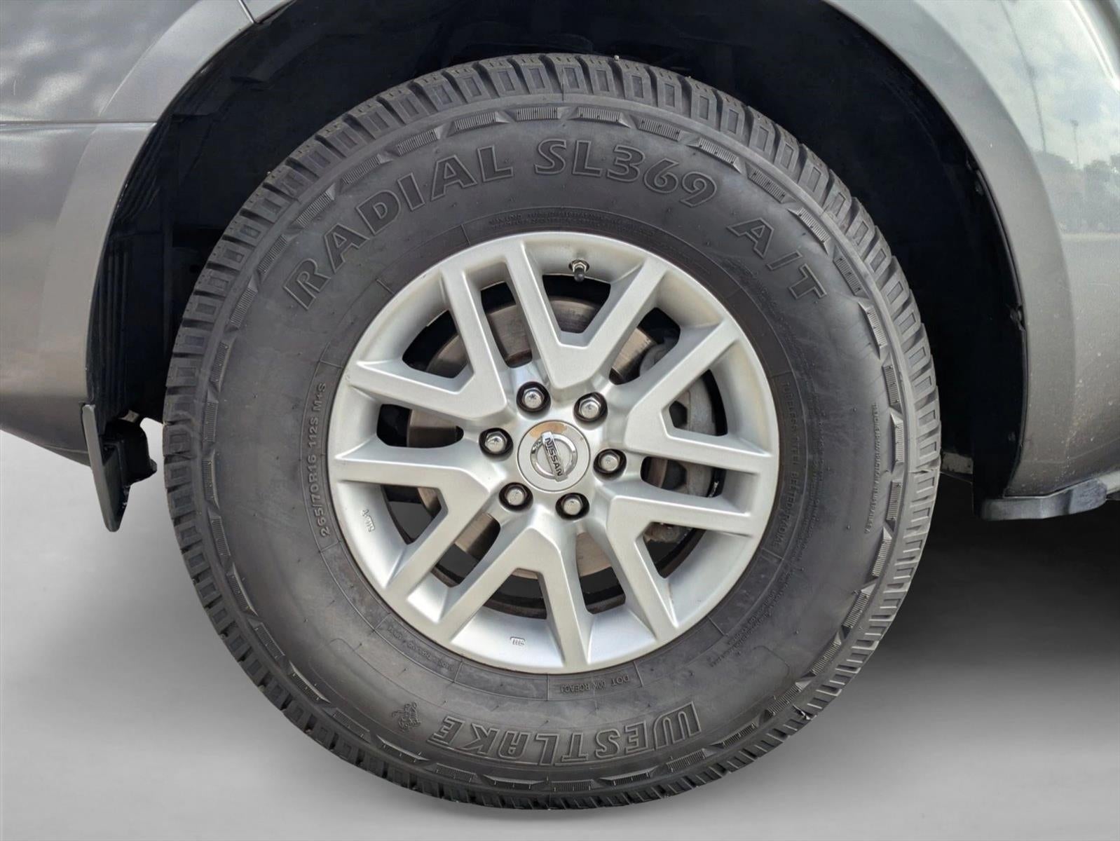 2017 Nissan Frontier SV V6