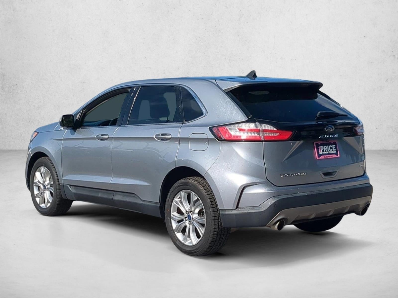 2022 Ford Edge Titanium - Photo 8