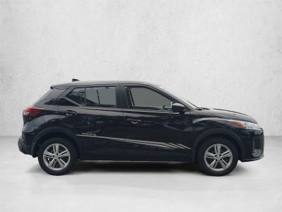 2024 Nissan Kicks S Xtronic CVT