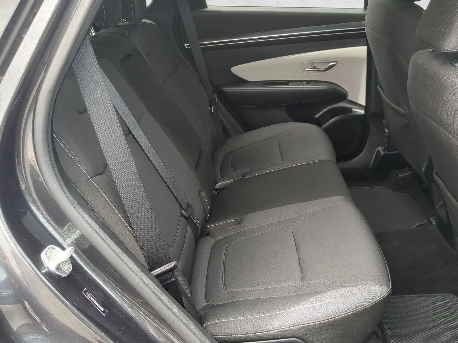 2022 Hyundai Tucson SE