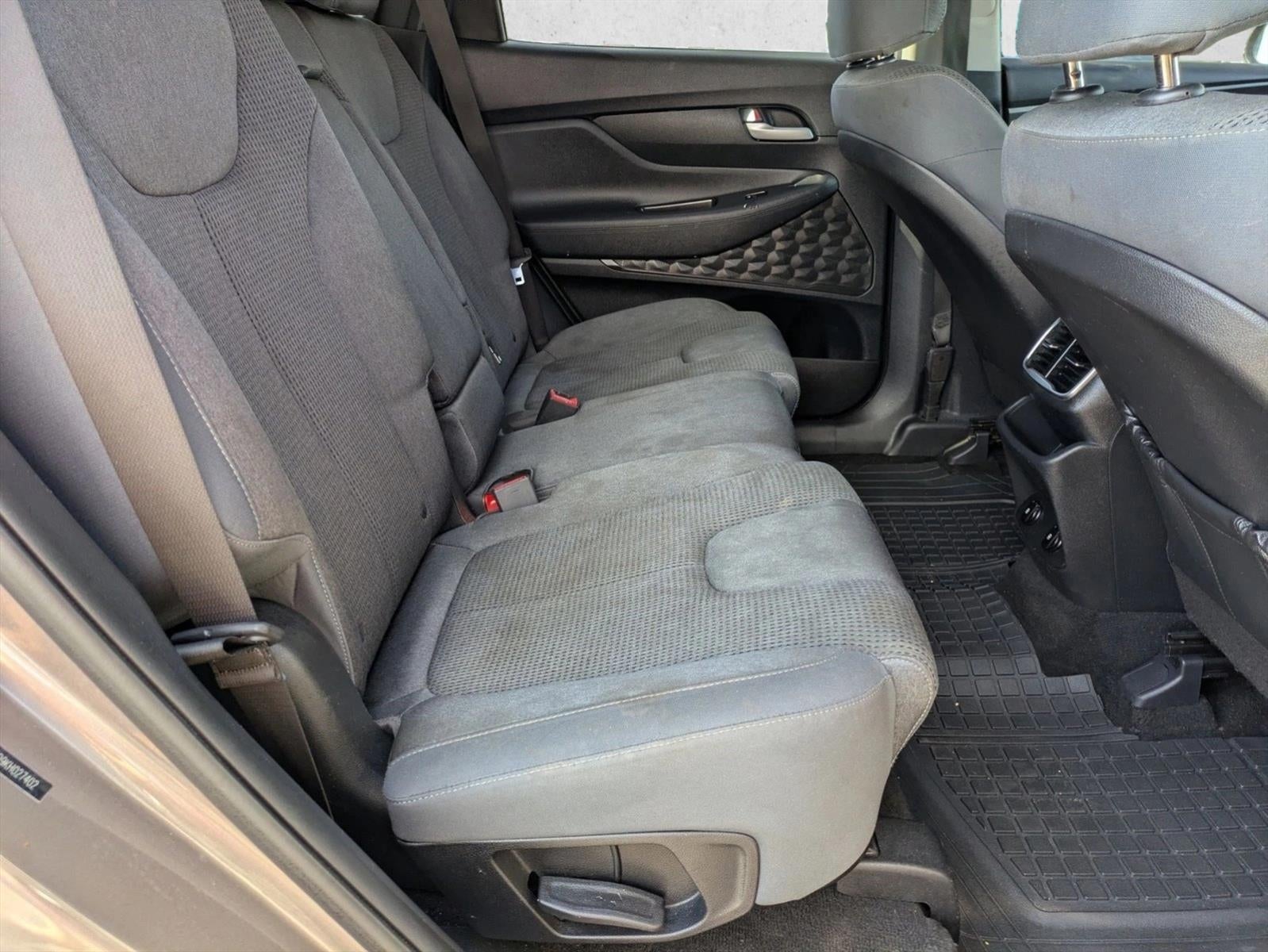 2019 Hyundai Santa Fe SE