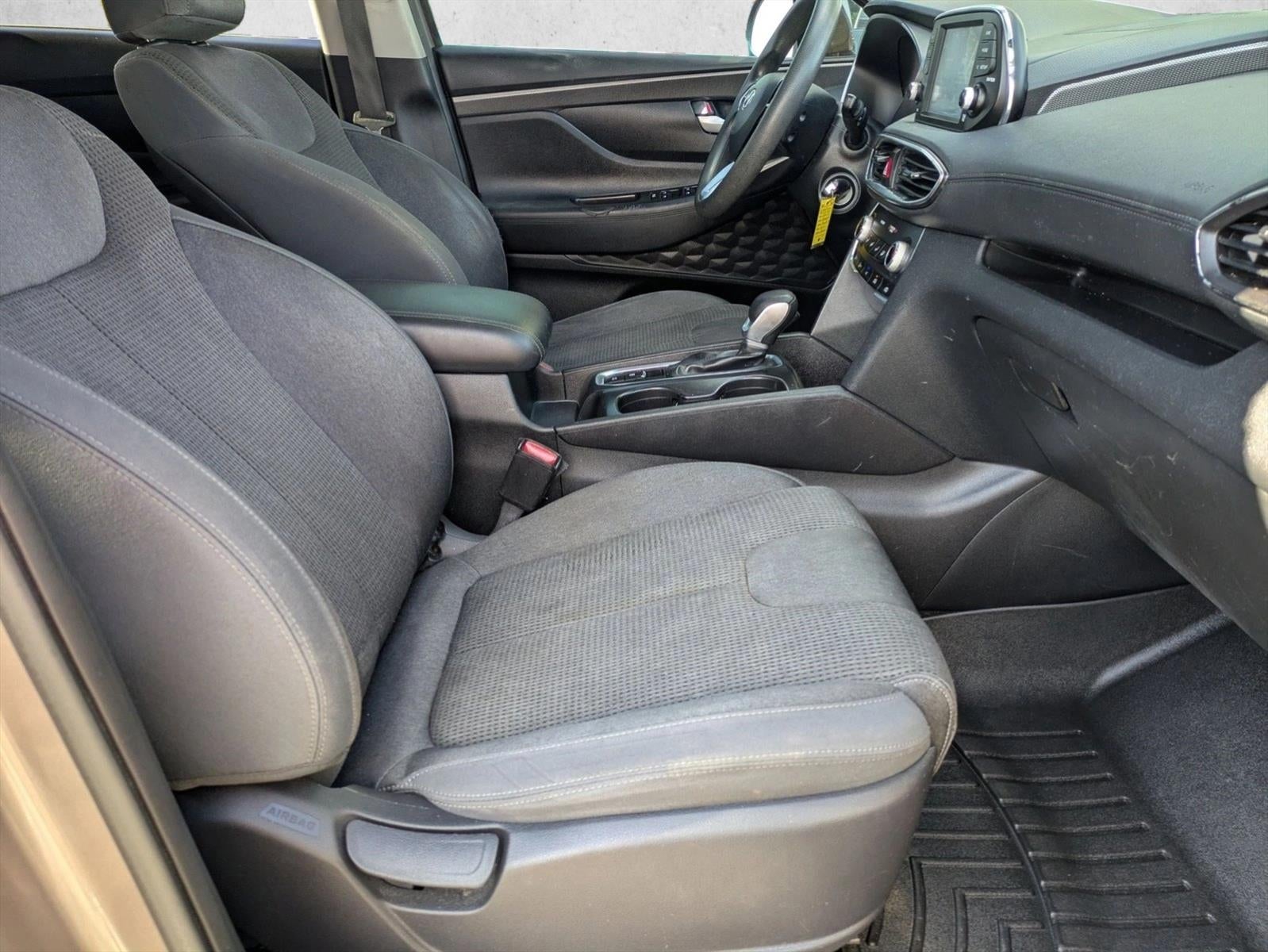 2019 Hyundai Santa Fe SE