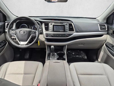 2018 Toyota Highlander LE