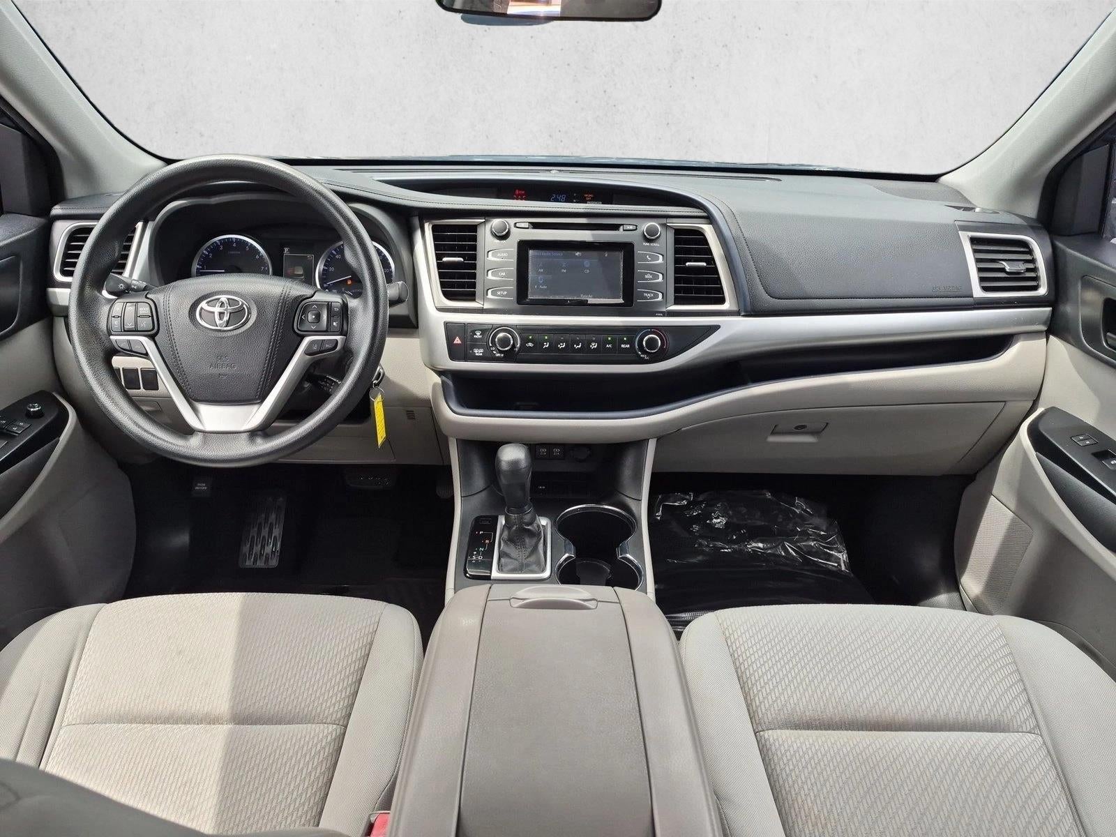 2018 Toyota Highlander LE