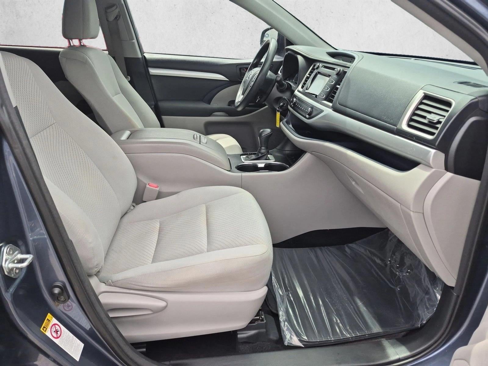2018 Toyota Highlander LE