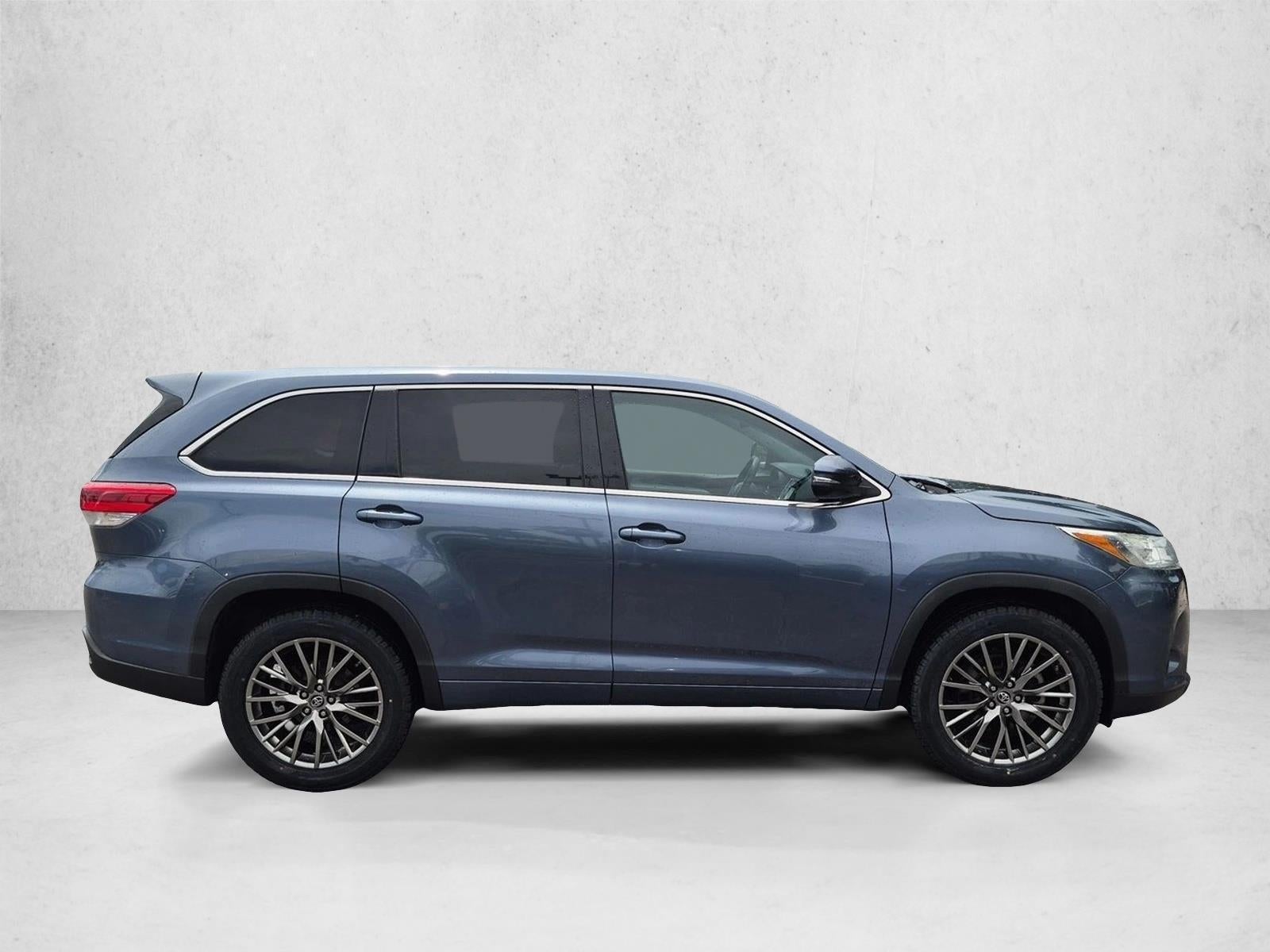 2018 Toyota Highlander LE