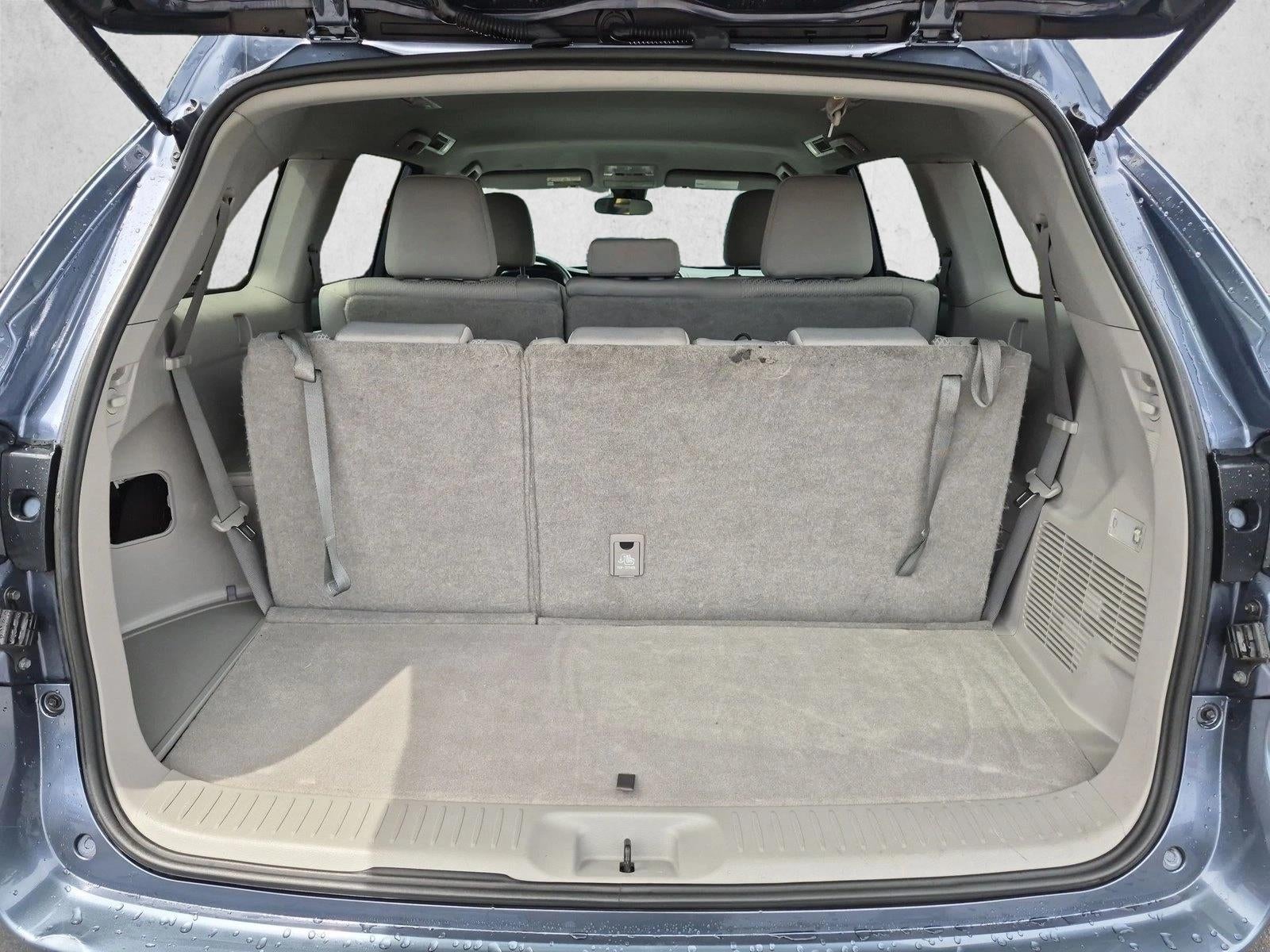 2018 Toyota Highlander LE