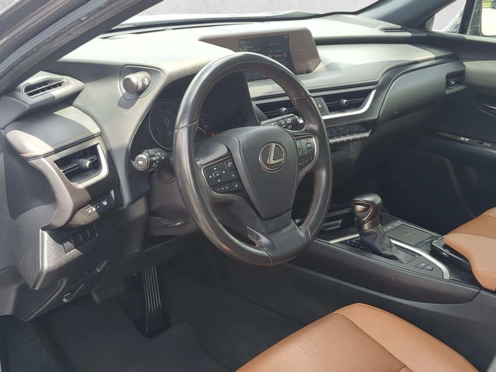 2021 Lexus UX 250h 