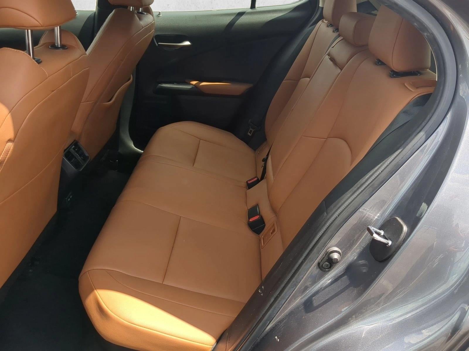 2021 Lexus UX 250h 