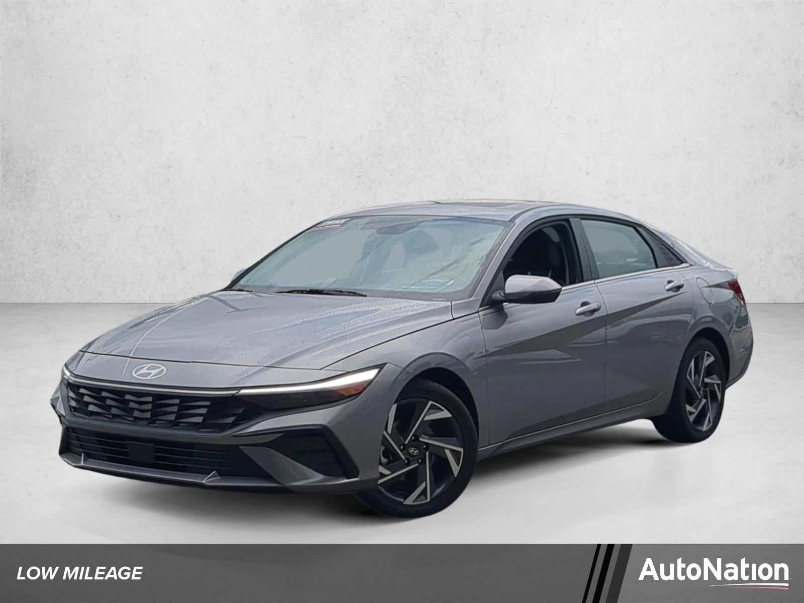 2026 Hyundai Elantra 2.0 Limited IVT's photo