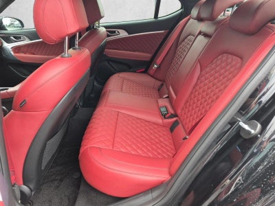 2023 Genesis G70 3.3T RWD