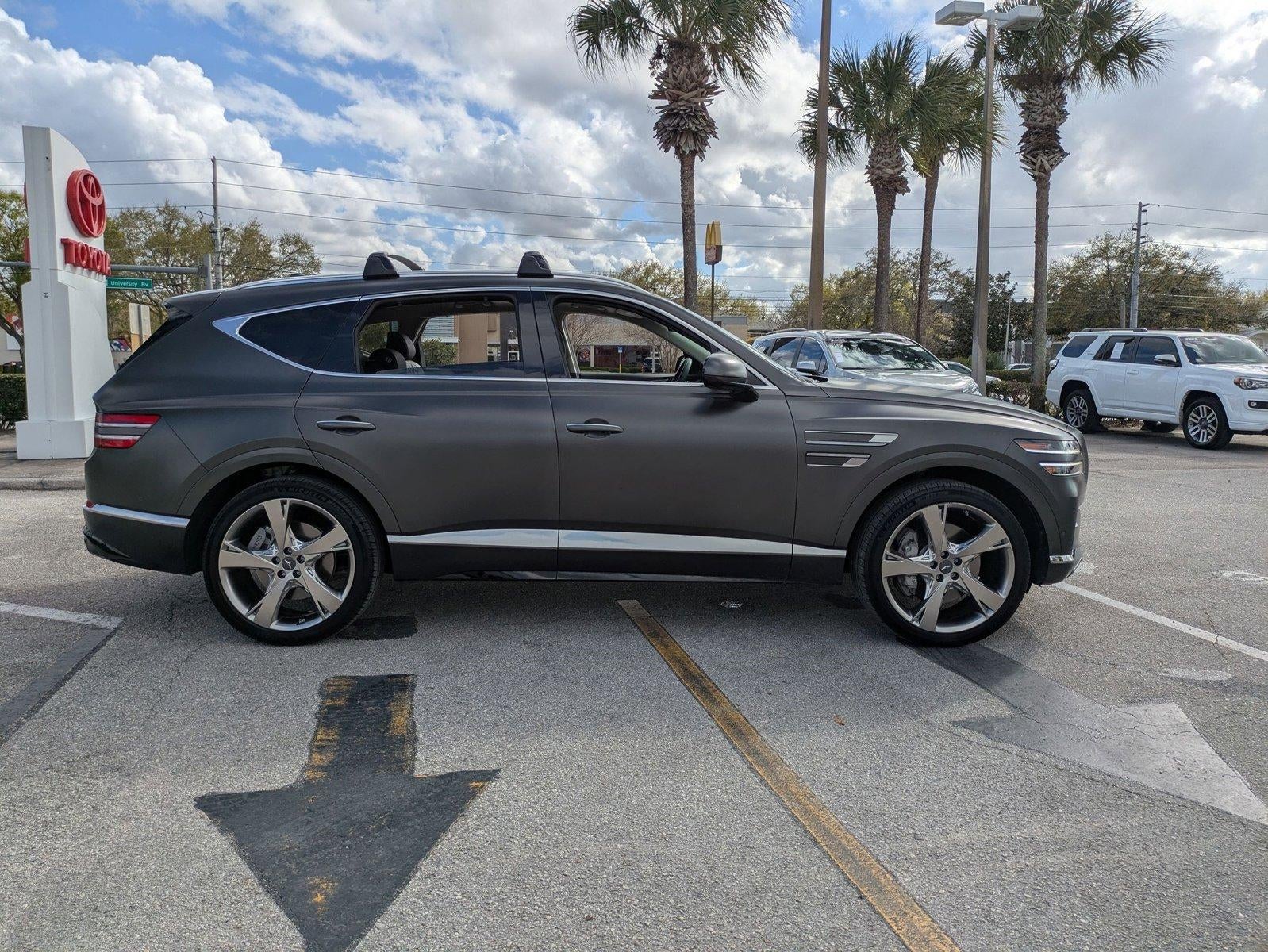 2024 Genesis GV80 Base