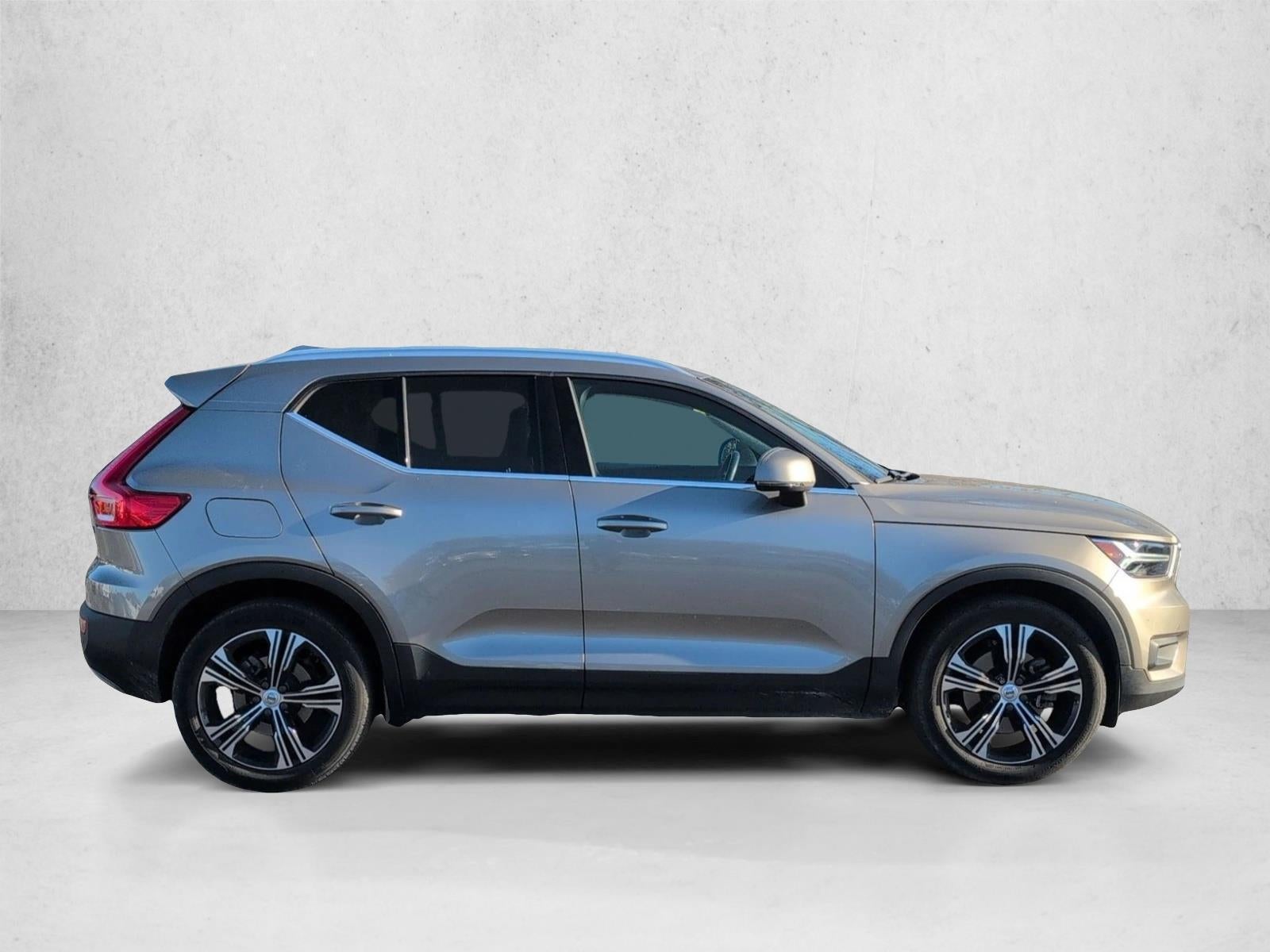 2021 Volvo XC40 Inscription