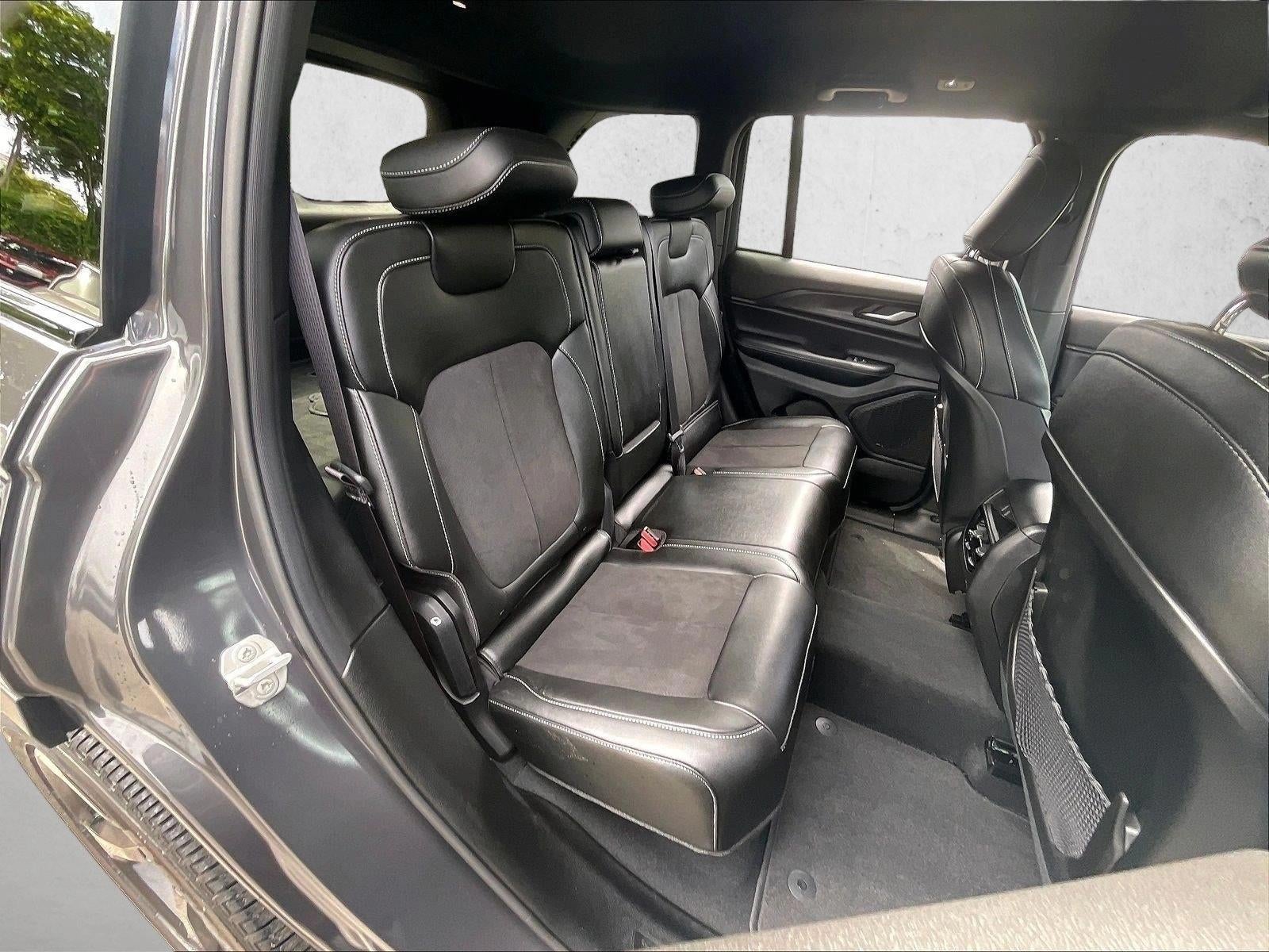 2023 Jeep Grand Cherokee Altitude 4x4